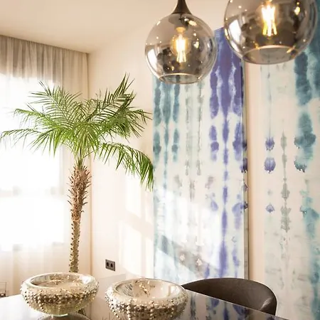 Holidays2malaga Malagueta Superior アパート